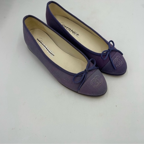 Women’s Chanel ballet flats size 35.5 made in Italy - Picture 2 of 7